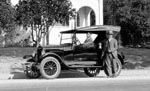 José compró un nuevo “Modelo-T” del año 1926 para la familia